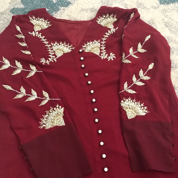 3 piece red/maroon Pakistani outfit - Picture 2 of 9